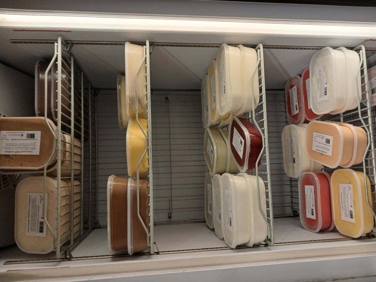 Glaces ARTISANALES "BENOIT DE LA LUNE"
